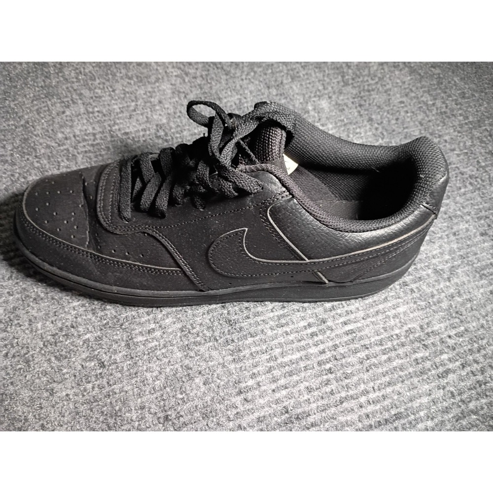 Nike Men's Low Top Black Sneaker Size 11 Left Shoe Only